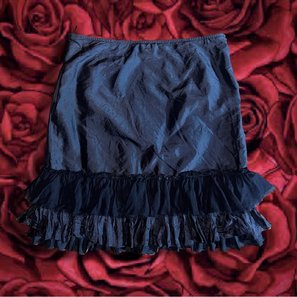 BLACK Eileen Fisher ruffled mini skirt, size small